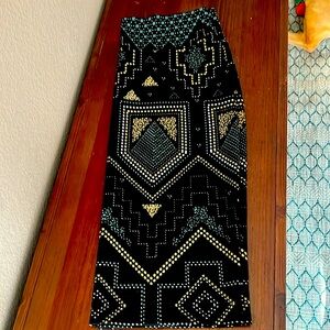 Elegant LuLaRoe Cassie pencil skirt
